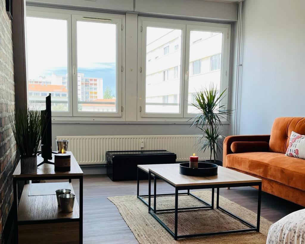 Espace 500 - Cosy, Wifi & Vue Sur La Ville Saint-Etienne  Exteriör bild